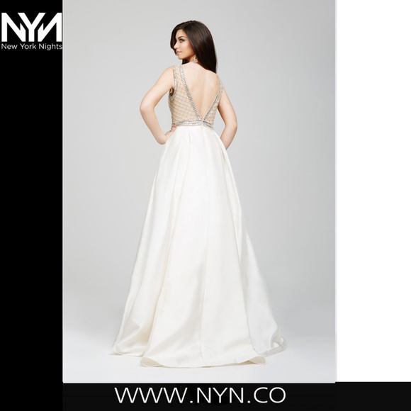 Jovani 31015 Evening Prom Dress - Picture 3 of 4